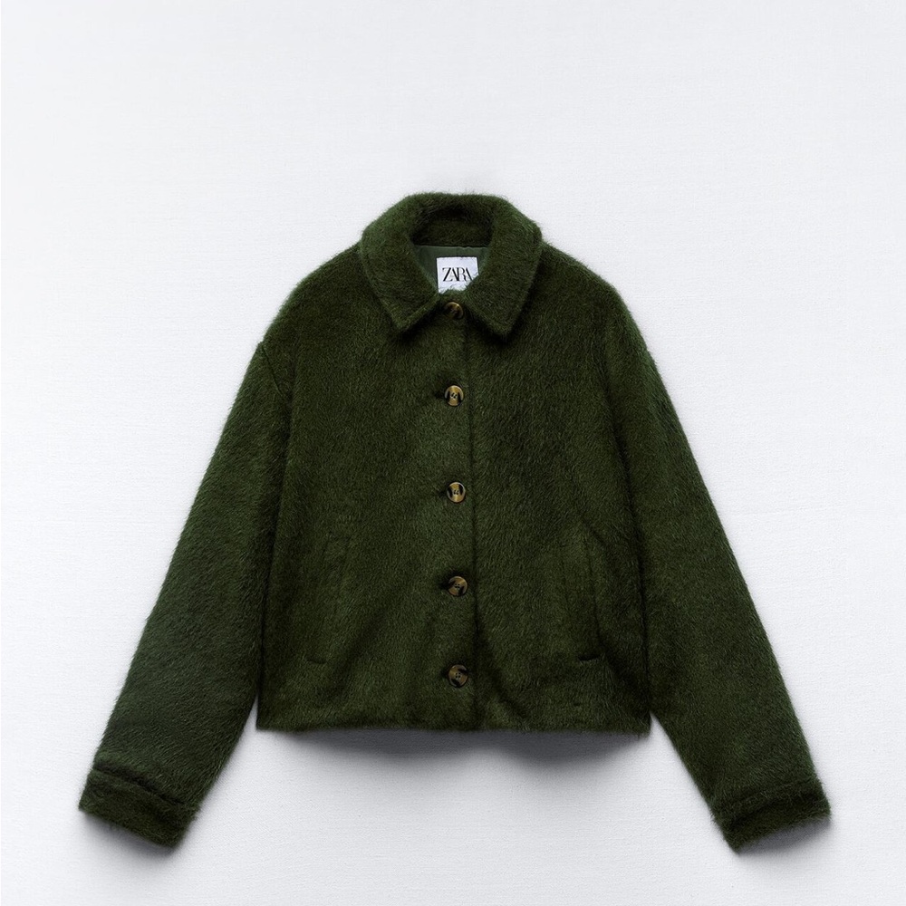 Cropped faux fur jacket